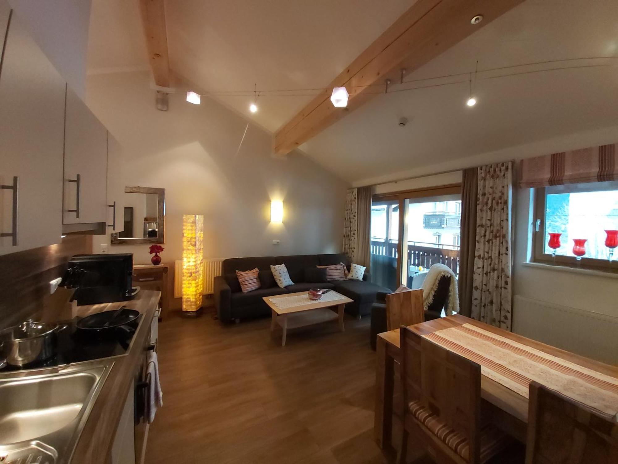 Appartements Sportsueberl بيروانغ المظهر الخارجي الصورة