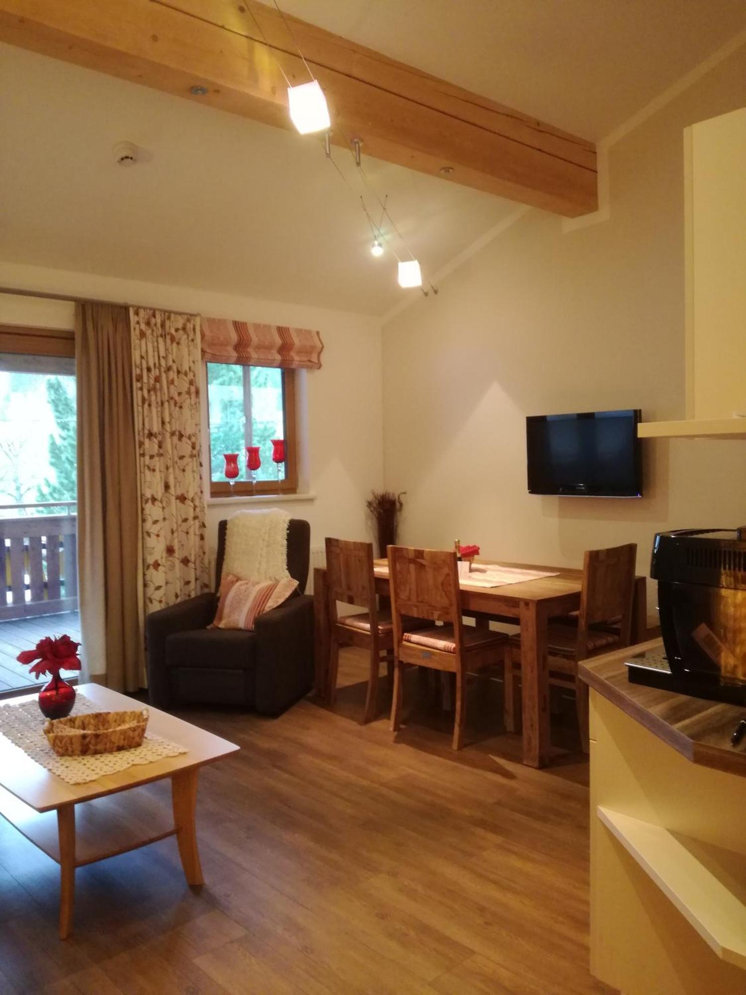 Appartements Sportsueberl بيروانغ المظهر الخارجي الصورة